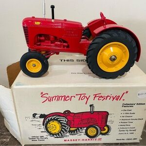 1990 ERTL Massey-Harris 101 “Summer Toy Festival” Ed. 1:16 Diecast Tractor NWB